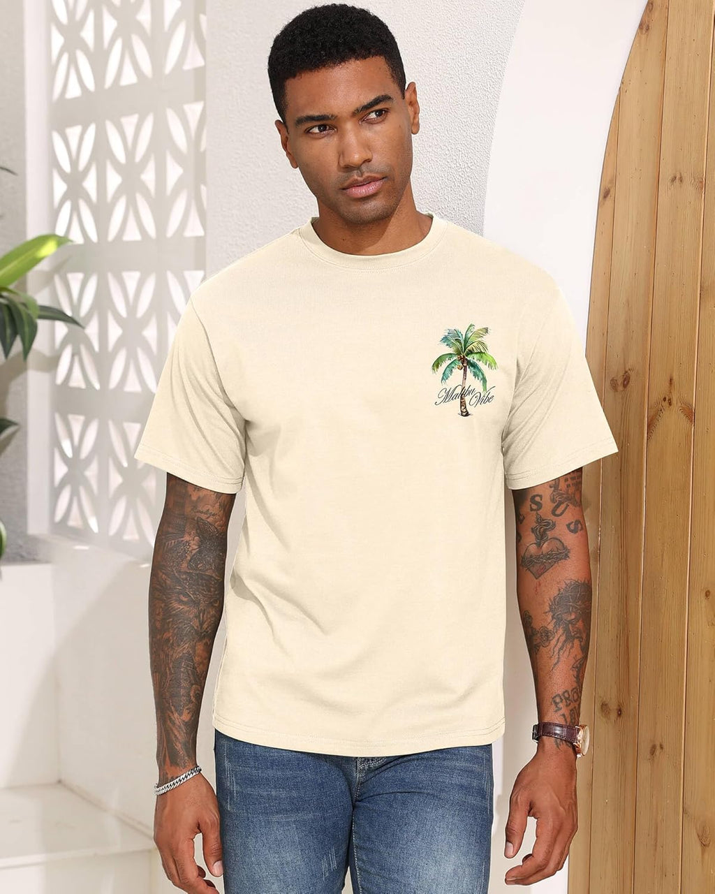 Mens Malibu Vibe Palm Tree California Casual Short Sleeve T-Shirt | Perfect for Surf Travel Great for Beach Lovers West Coast Fans.