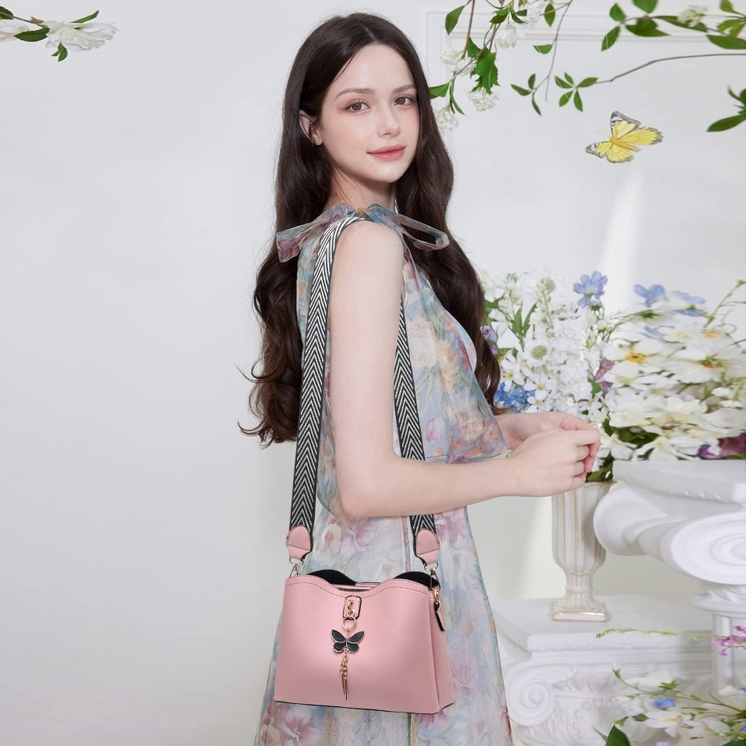 Small Crossbody Bags for Women Fashion Purses for Teenage Girls Lightweight Handbags Shoulder Bag