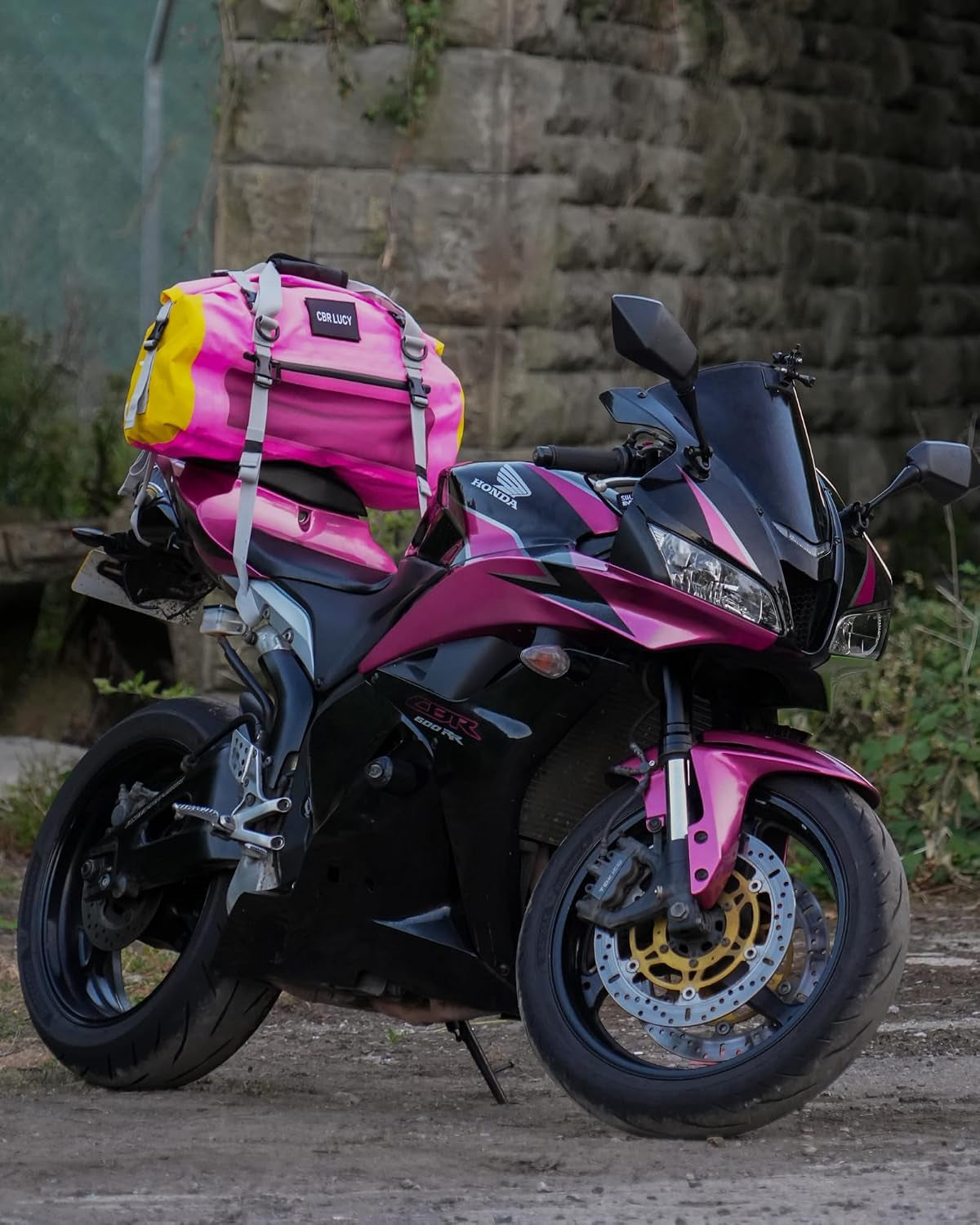 Motorcycle Dry Bag, Waterproof Duffel Bag with Roll-Top Closure | 30L Motorcycle Tail Bag, Fully Waterproof, Wet-Dry Storage, Quick Mounting, Air Valve, MOLLE, Reflective Trim