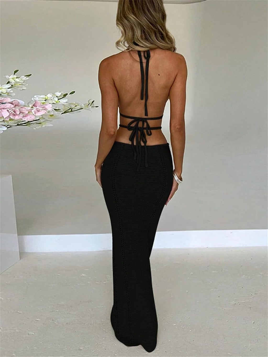 Women Sexy Crochet Maxi Dress Cut Out Halter V Neck Backless Knit Bodycon Long Dress Summer Beach Evening Party Dresses