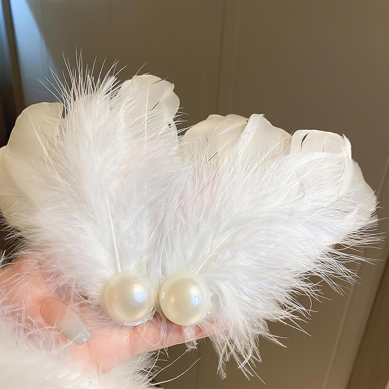 2 Pcs White Swan Feather Hair Clips Pearl Ostrich Hair Pins Ballet Style Stage Performance Headpiece Hair Accessories for Women Girls