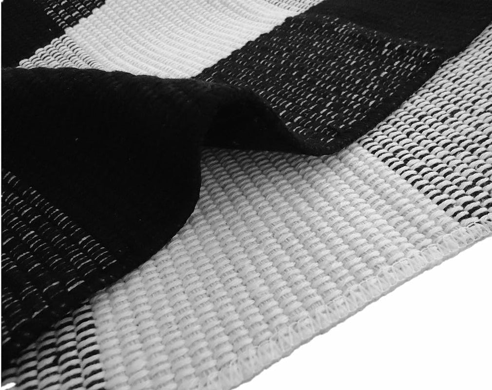 Buffalo Check Rug 3' X 5' - Retro Farmhouse Lattice Area Rugs - Black and White Checkered Plaid Rug for Front Porch/Kitchen/Bedroom, 35.4" X 59"