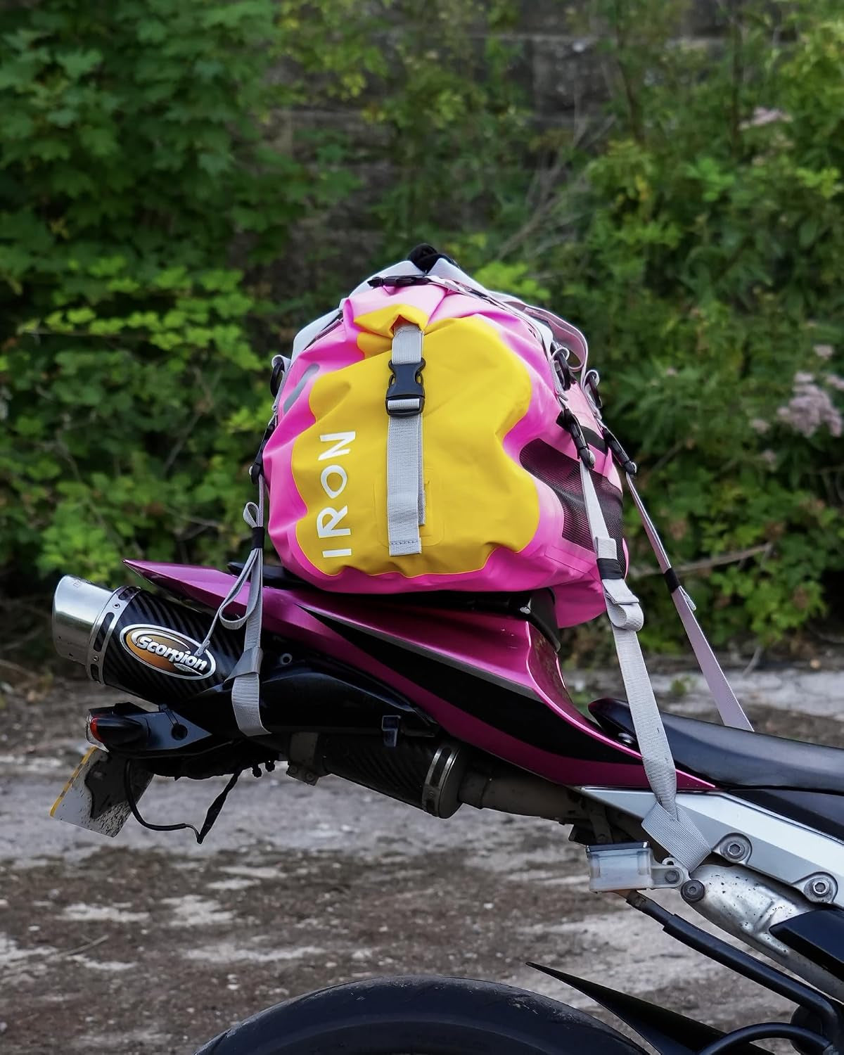 Motorcycle Dry Bag, Waterproof Duffel Bag with Roll-Top Closure | 30L Motorcycle Tail Bag, Fully Waterproof, Wet-Dry Storage, Quick Mounting, Air Valve, MOLLE, Reflective Trim