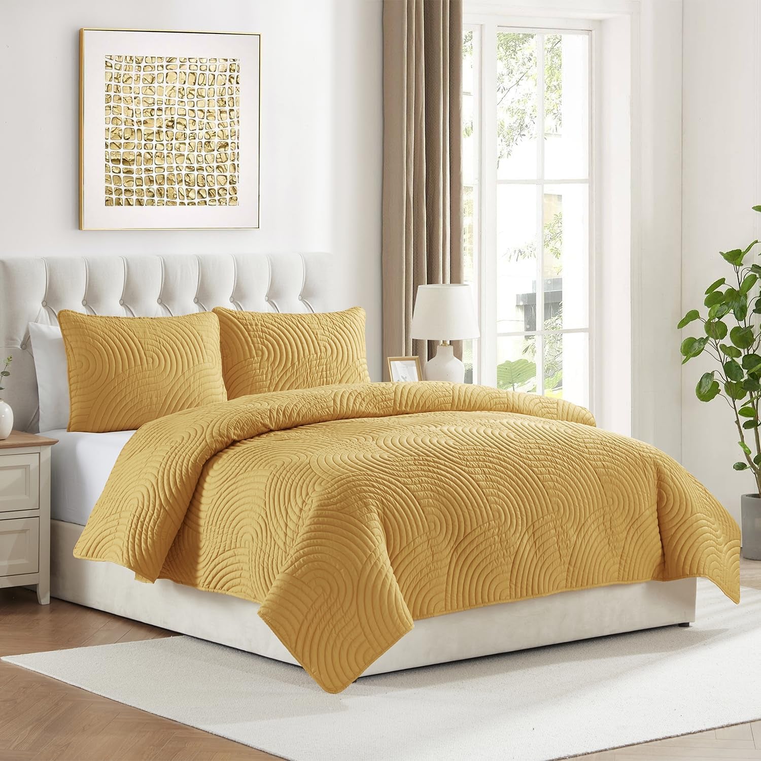 Full/Queen Size 3-Piece Pinsonic Bedding Set - Sands Gold | Quilt & Matching Shams | Soft & Breathable | Wrinkle Resistant | Lightweight for Year round Comfort | Soft Room Decor