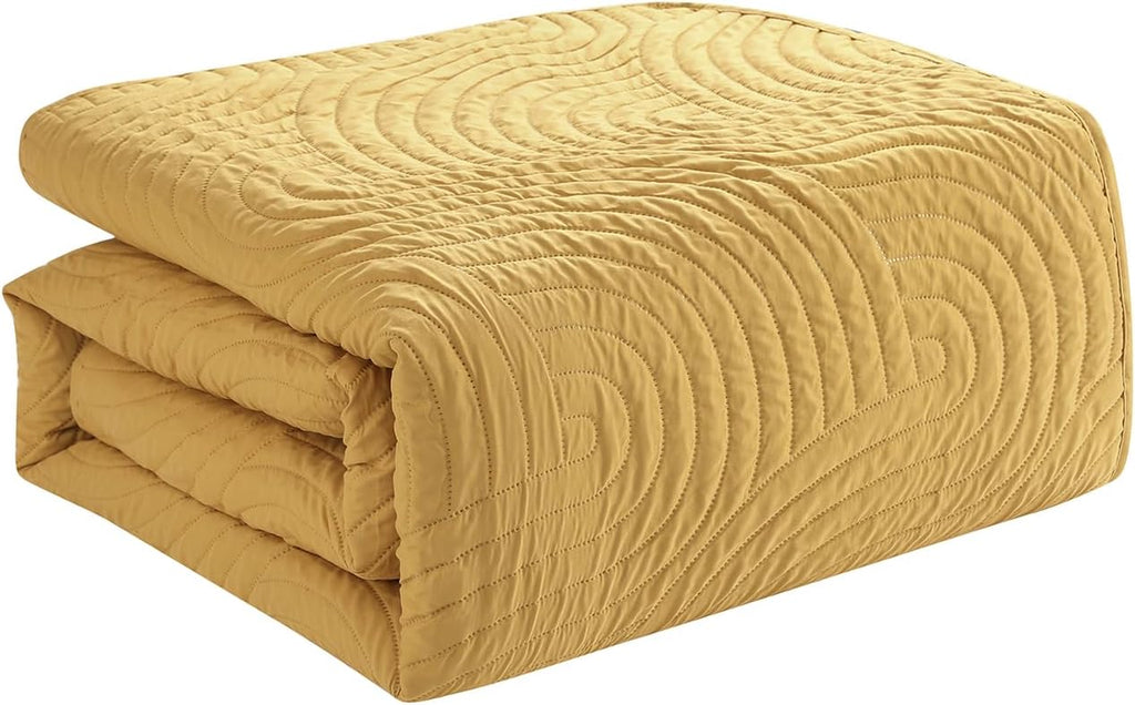 Full/Queen Size 3-Piece Pinsonic Bedding Set - Sands Gold | Quilt & Matching Shams | Soft & Breathable | Wrinkle Resistant | Lightweight for Year round Comfort | Soft Room Decor