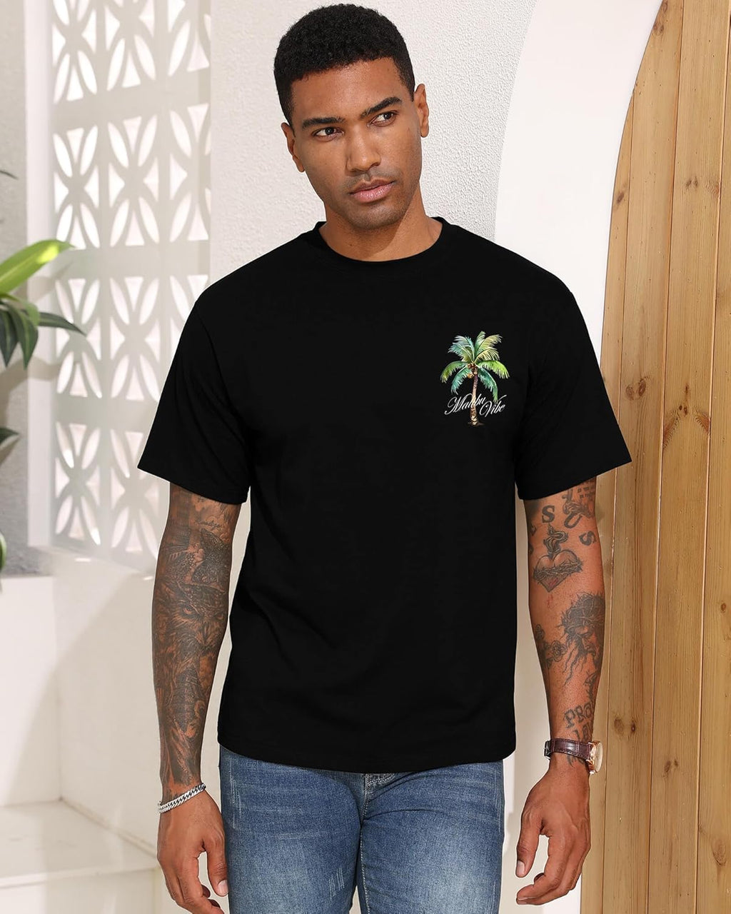 Mens Malibu Vibe Palm Tree California Casual Short Sleeve T-Shirt | Perfect for Surf Travel Great for Beach Lovers West Coast Fans.