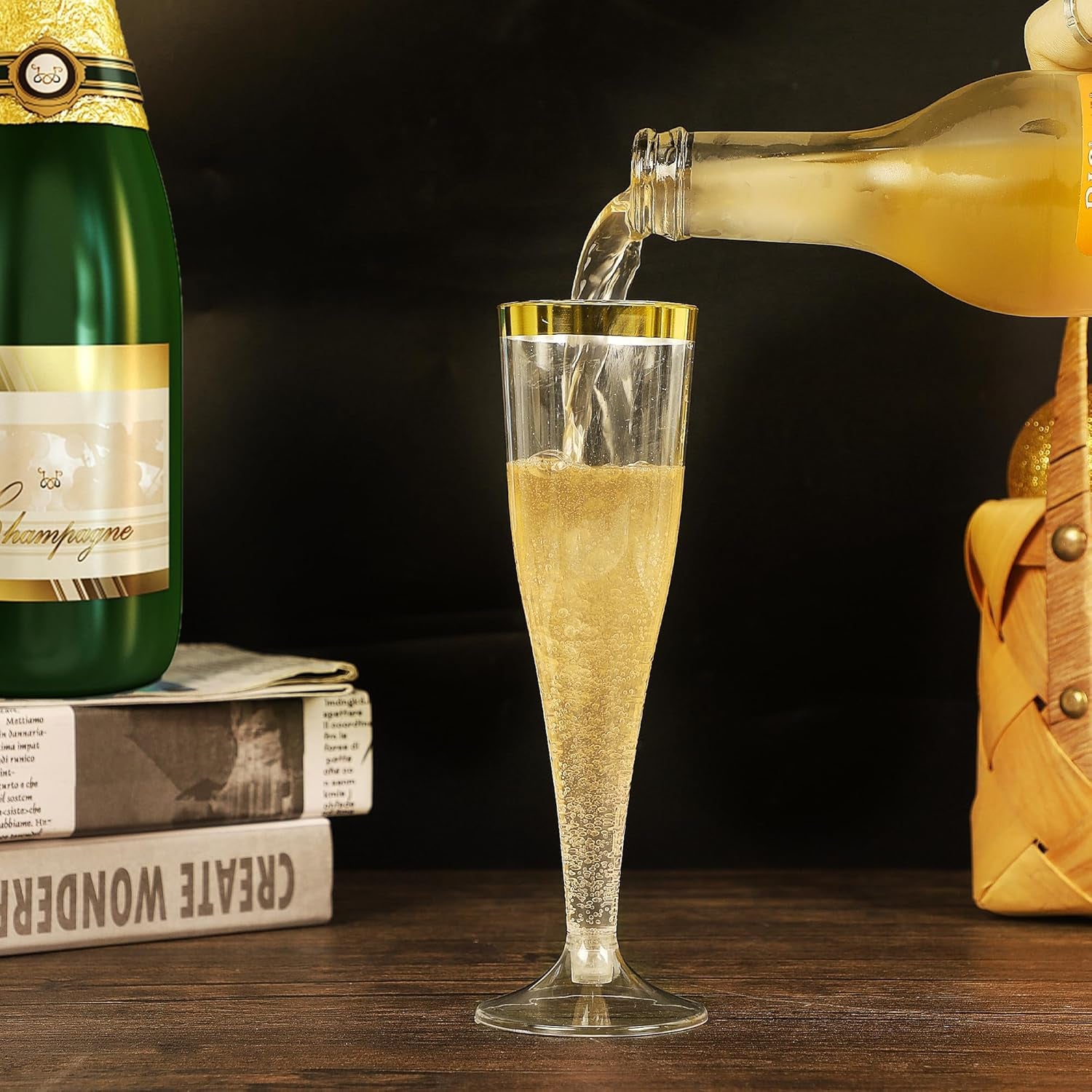 100 Plastic Champagne Flutes, 4.5Oz Clear Disposable Hard Stemware Cups with Golden Rim, Plastic Champagne Glasses for Wedding, Graduation Party, Bridal Shower, Birthday Party