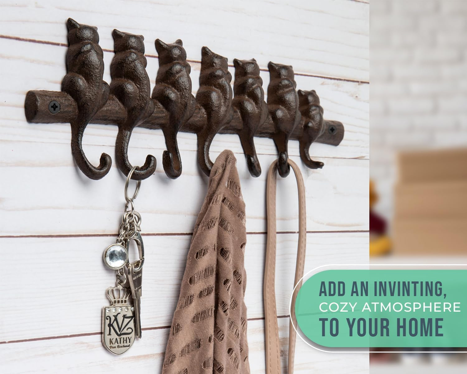 7 Cats Cast Iron Wall Mounted Hanger Rack - Decorative Cast Iron Wall Hook Rack - Vintage Design Hanger with 7 Hooks - Wall Mounted | 12.4 X 3.9”- with Screws and Anchors | Rustic Brown Color