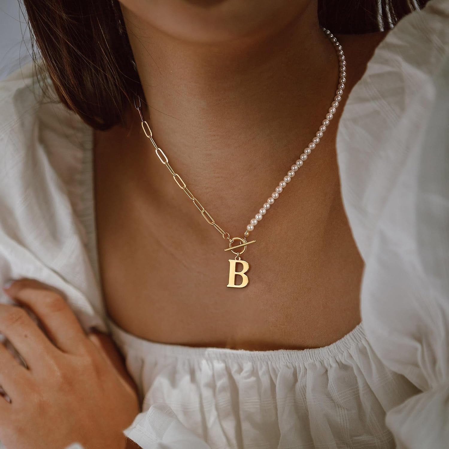 Pearl Initial Necklace for Women, Dainty Pearl Chain Choker Initial Necklaces for Women Toggle Clasp Paperclip Link Chain Necklace Jewelry Gifts