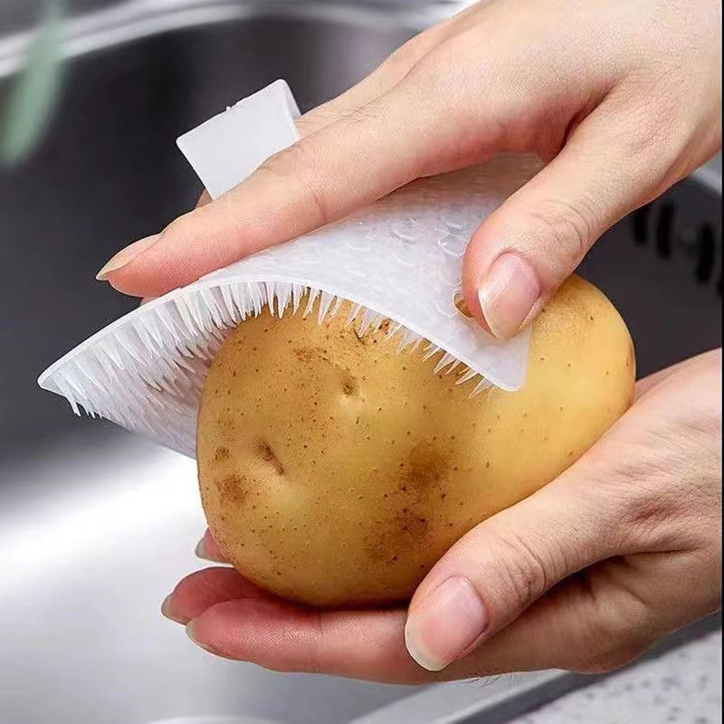 Flexible Fruit and Veg Cleaning Brush  MultiFunctional Kitchen Tool